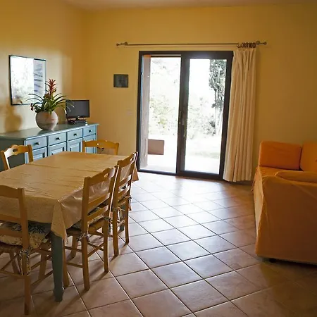Esagono * San Teodoro (Sardinia)