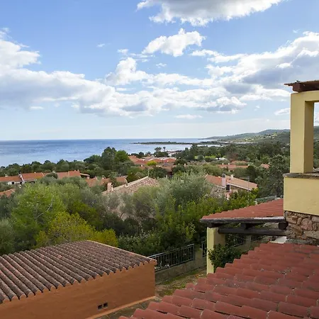 Esagono * San Teodoro (Sardinia)